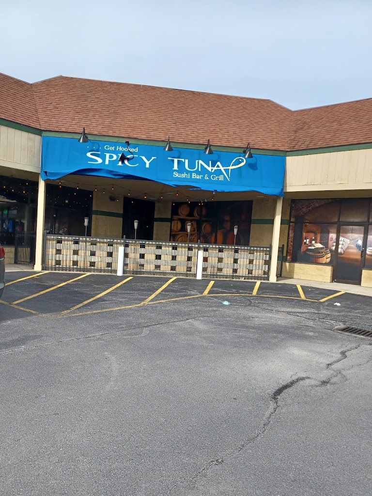 Spicy Tuna Sushi Bar & Grill Toledo, OH 43528 Menu, Hours, Reviews