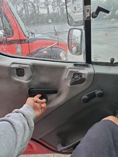 Trucking School «Truck Driver Institute, Inc.», reviews and photos