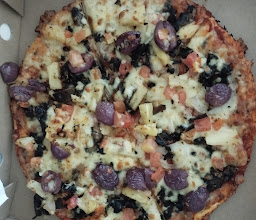 Debonairs Pizza photo