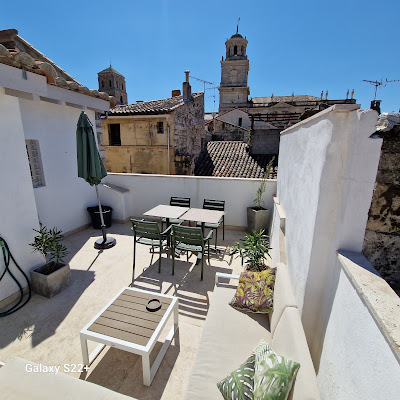 The Rooftop Arles - Terrasse panoramique à Arles