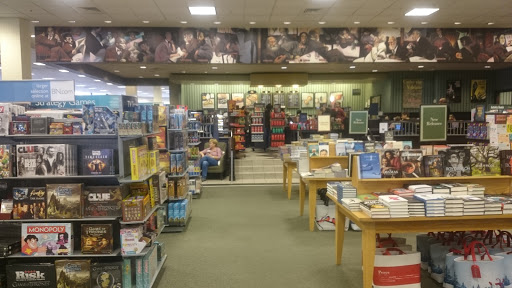 Book Store «Barnes & Noble», reviews and photos, 2960 Center Valley Pkwy, Center Valley, PA 18034, USA