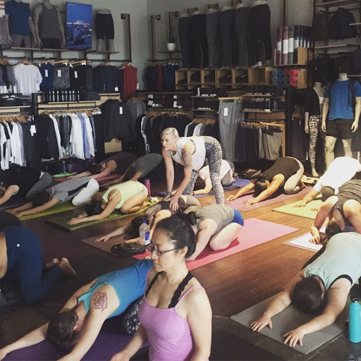 Sportswear Store «lululemon», reviews and photos, 2502 E Camelback Rd #133, Phoenix, AZ 85016, USA