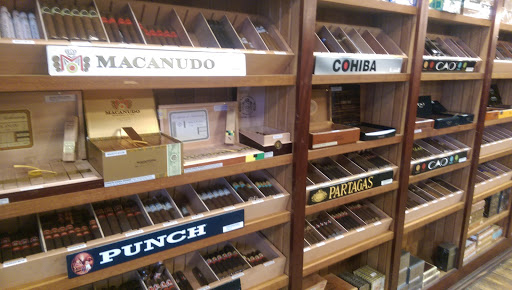Tobacco Shop «JR Cigar», reviews and photos, 28815 Northwestern Hwy, Southfield, MI 48034, USA