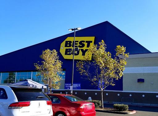 Electronics Store «Best Buy», reviews and photos, 3700 Mandela Pkwy, Oakland, CA 94608, USA