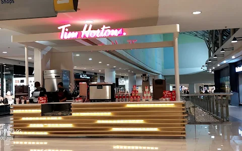 Robinsons Manila Atrium image