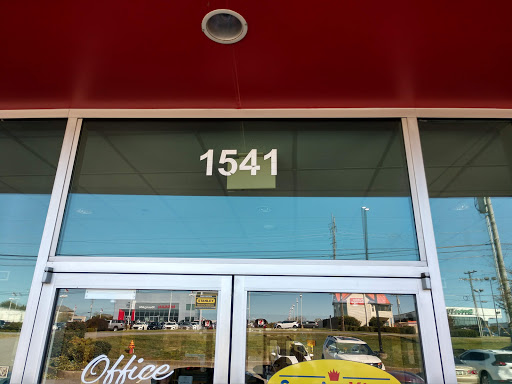 Auto Parts Store «Pep Boys Auto Parts & Service», reviews and photos, 1577 Gallatin Pike N, Madison, TN 37115, USA