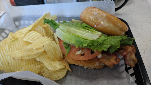 Donut Shop «HoneyDip Donuts», reviews and photos, 4480 Kenny Rd, Columbus, OH 43220, USA