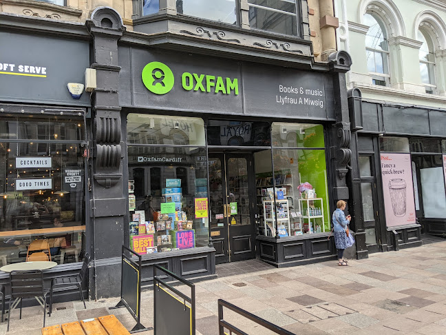 Oxfam Bookshop - Shop