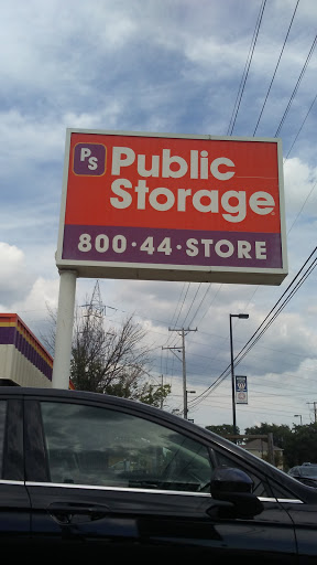 Self-Storage Facility «Public Storage», reviews and photos, 6990 W 79th St, Burbank, IL 60459, USA