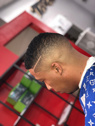 Barber Shop «TAPERZ BARBER SHOP», reviews and photos, 11477 Woodland Springs Dr, Fort Worth, TX 76244, USA