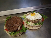 Hamburger du Restauration rapide O P'tit Porche à La Garde-Adhémar - n°13