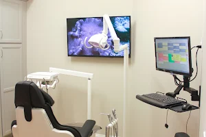 Dr. Kuhl Dentistry image