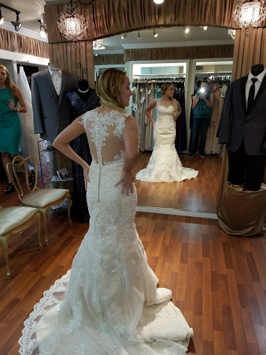 Bridal Shop «Something Blue Bridal Boutique», reviews and photos, 3621 Manatee Ave W, Bradenton, FL 34205, USA