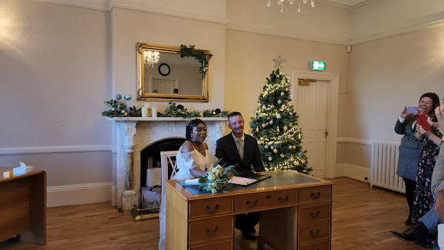 Reviews of Arnot Hill House in Nottingham - Event Planner