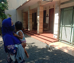 Dr Lewie Suryaatmadja, SpKK (K) FINSDV, Gracia Skin Clinic photo