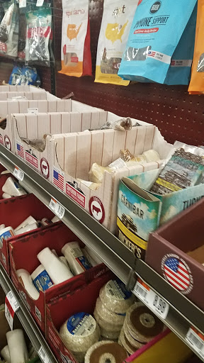 Pet Supply Store «Pet Supplies Plus», reviews and photos, 1970 Portage Trail, Cuyahoga Falls, OH 44223, USA