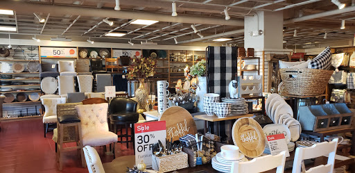 Home Goods Store «Pier 1 Imports», reviews and photos, 6378 Pacific Coast Hwy a, Long Beach, CA 90803, USA