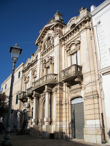 Palazzo Angiuli Corso Umberto I, 20, 70010 Adelfia BA, Italia