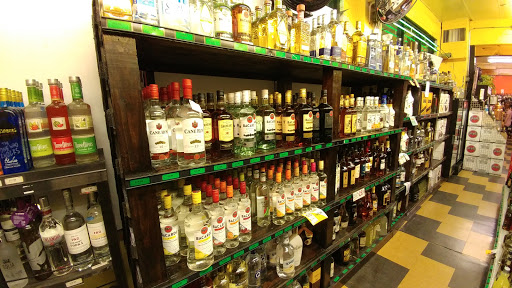 Liquor Store «Loading Dock Discount Liquors», reviews and photos, 2101 Fleet St, Baltimore, MD 21231, USA