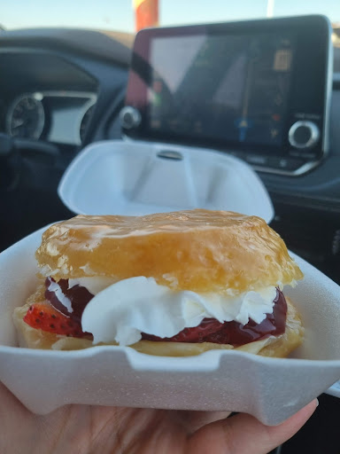 Donut Shop «Los Banos Donut Shop», reviews and photos, 609 W Pacheco Blvd, Los Banos, CA 93635, USA