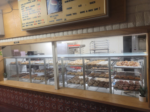 Donut Shop «Fresh Donuts», reviews and photos, 658 Gray Ave, Yuba City, CA 95991, USA