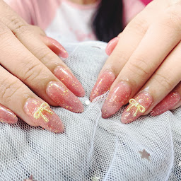 Over The Moon Nail & Spa ราชบุรี