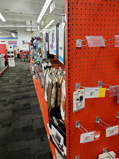 Office Supply Store «Staples», reviews and photos, 2624 N Division St, Spokane, WA 99207, USA