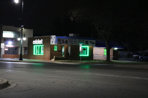 Cell Phone Store «Cricket Wireless Authorized Retailer», reviews and photos, 12900 W Warren Ave, Dearborn, MI 48126, USA
