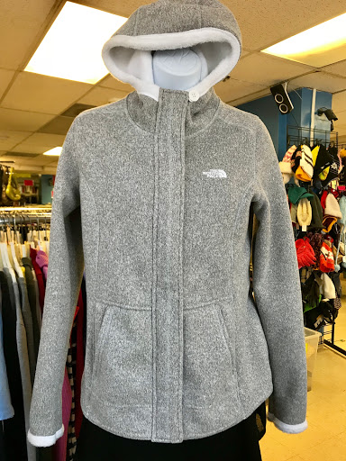 Stores and Shopping «Frugalista», reviews and photos, 3069 Mt Pleasant St NW, Washington, DC 20009, USA