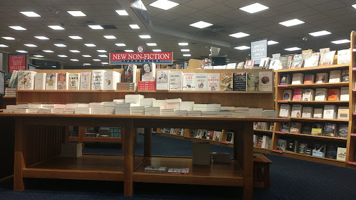 Book Store «Joseph-Beth Booksellers», reviews and photos, 2692 Madison Rd M, Cincinnati, OH 45208, USA