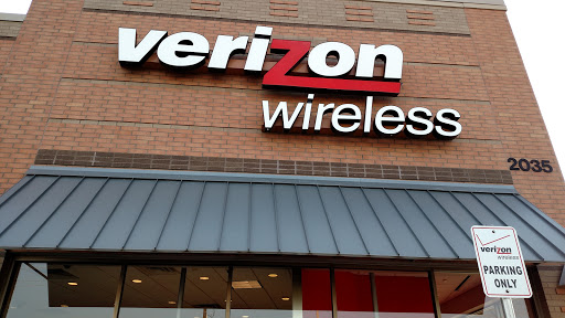 Cell Phone Store «Verizon», reviews and photos, 2035 N Central Expy Ste 620, McKinney, TX 75070, USA