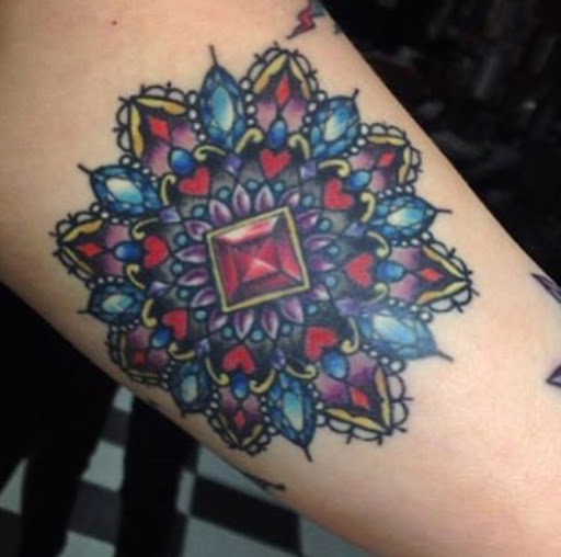 Tattoo Shop «Stained in pain tattoos», reviews and photos, 4211 N Milwaukee Ave, Chicago, IL 60641, USA