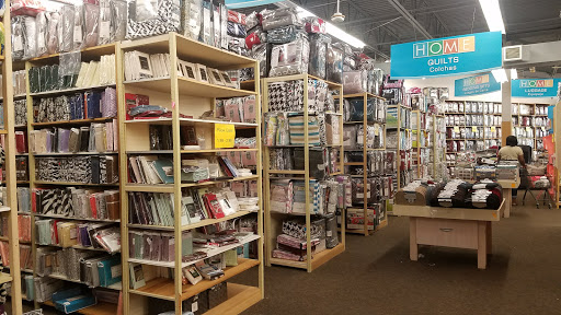 Shopping Mall «Oakwood Plaza», reviews and photos, 3800 Oakwood Blvd, Hollywood, FL 33020, USA