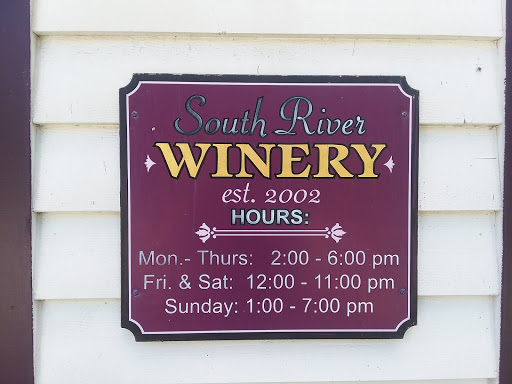 Vineyard «South River Vineyard», reviews and photos, 6062 S River Rd W, Geneva, OH 44041, USA