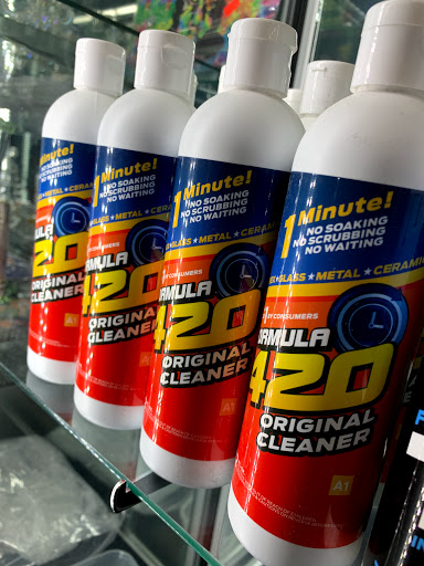 Tobacco Shop «VIP Smoke Shop», reviews and photos, 7131 Sunset Blvd, Los Angeles, CA 90046, USA