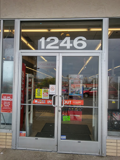 Discount Store «FAMILY DOLLAR», reviews and photos, 1246 E Central Ave, Miamisburg, OH 45342, USA