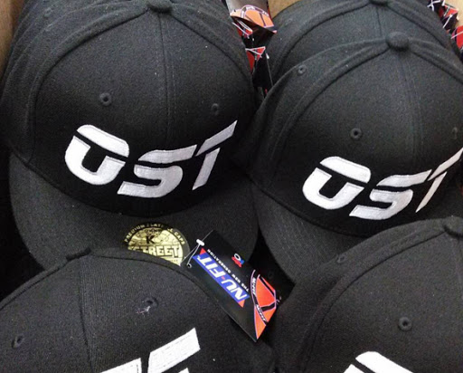 Print Shop «951 Designs Screen Printing and signs», reviews and photos, 3950 Pierce St, Riverside, CA 92505, USA