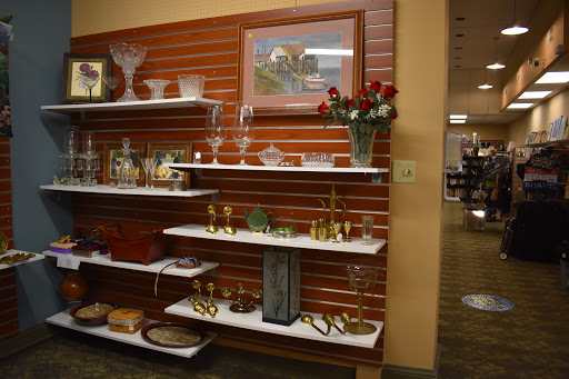 Thrift Store «Select Seconds Hospital Thrift Shop», reviews and photos, 8 E Patrick St, Frederick, MD 21701, USA