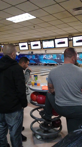 Bowling Alley «East Providence Lanes», reviews and photos, 80 Newport Ave, Rumford, RI 02916, USA