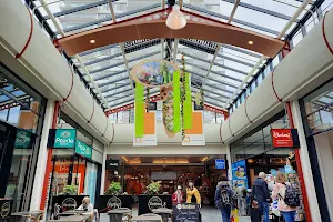 Winkelcentrum de Savornin Lohmanplein image