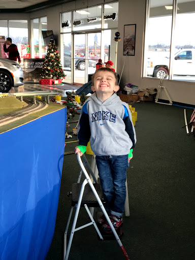 Car Repair and Maintenance «McGinley Dodge Chrysler Jeep RAM Kawasaki», reviews and photos, 7 Shamrock Boulevard, Highland, IL 62249, USA