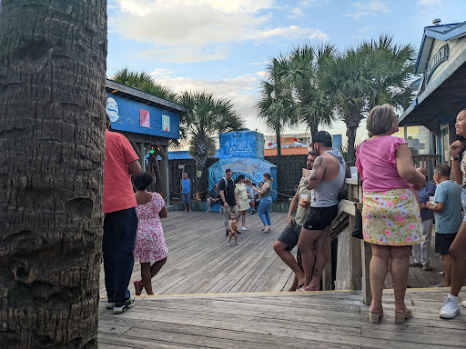 Bar & Grill «SeaWitch Cafe & Tiki Bar», reviews and photos, 227 Carolina Beach Ave N, Carolina Beach, NC 28428, USA
