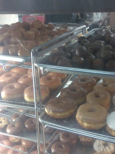 Donut Shop «Kinly Donuts», reviews and photos, 2000 W Manchester Ave, Los Angeles, CA 90047, USA