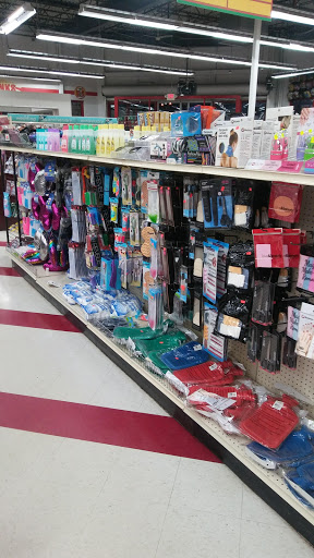 Variety Store «Dollar Castle», reviews and photos, 29611 Ford Rd, Garden City, MI 48135, USA