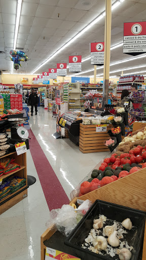 Supermarket «Shoppers Food», reviews and photos, 5600 The Alameda, Baltimore, MD 21239, USA