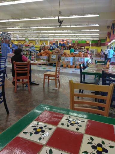 Mexican Grocery Store «Mi Pueblo Food Center», reviews and photos, 2107 Solano Ave, Vallejo, CA 94590, USA