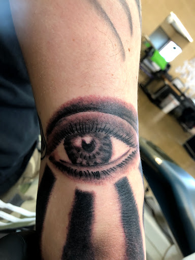 Explore finger name tattoo ideas, creative tattoo ideas in Madison Heights, available at Sin on skin tattoo and piercing