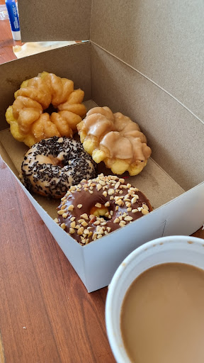 Donut Shop «Donut Express», reviews and photos, 6840 Beach Blvd, Buena Park, CA 90621, USA
