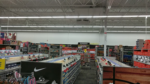 Sporting Goods Store «Academy Sports + Outdoors», reviews and photos, 14260 Manchester Rd, Manchester, MO 63011, USA