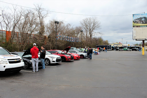 Used Car Dealer «Right Price Auto Sales, Inc.», reviews and photos, 5223 NW Broad St, Murfreesboro, TN 37129, USA